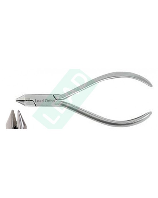 Bird beak pliers with serrated tip